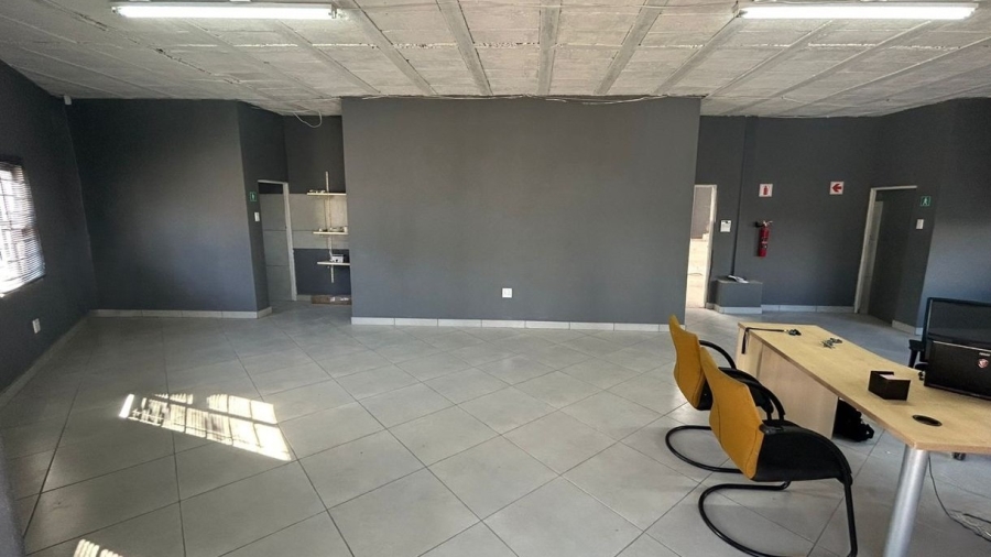 To Let commercial Property for Rent in Vredenburg Western Cape